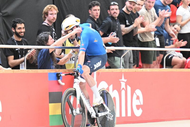 Image for the Tweet beginning: COME NELLE FAVOLE 🌈 ARRIVEDERCI